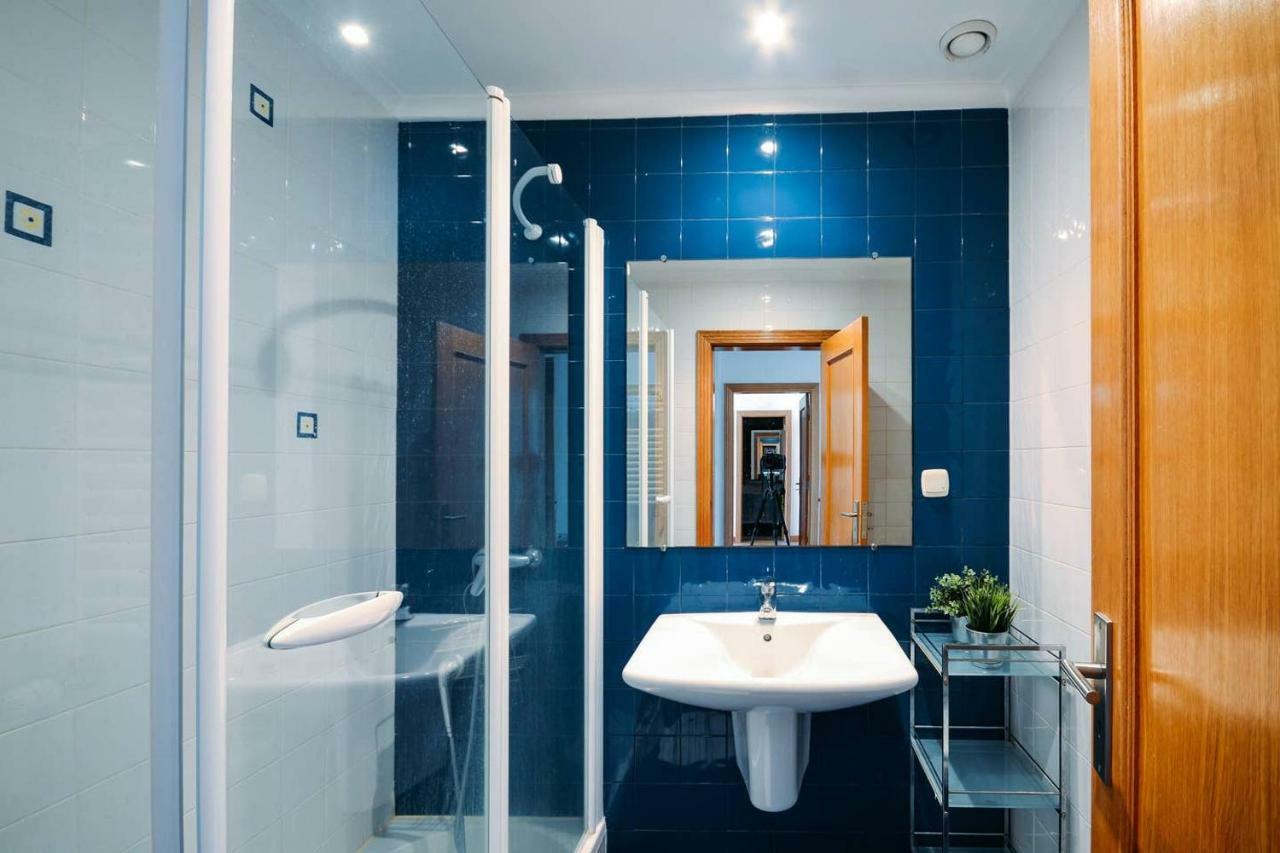 Fantastic Seaside Family Apartment With Pool パレーデ エクステリア 写真