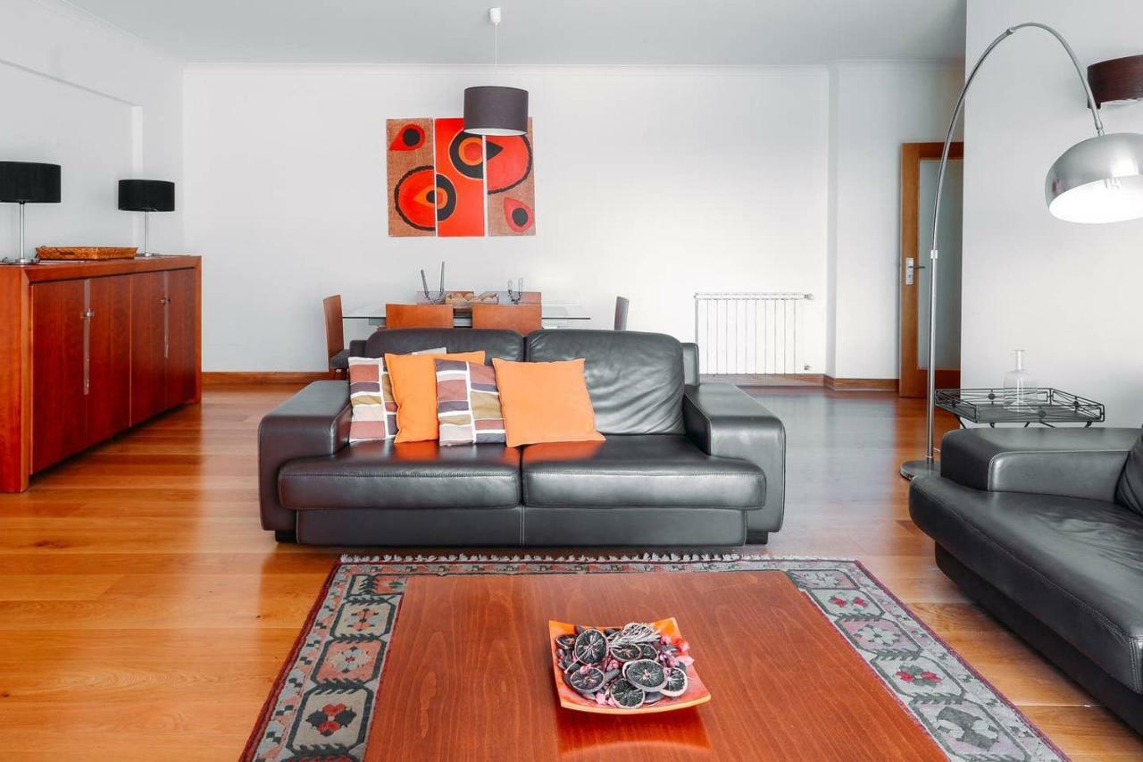 Fantastic Seaside Family Apartment With Pool パレーデ エクステリア 写真