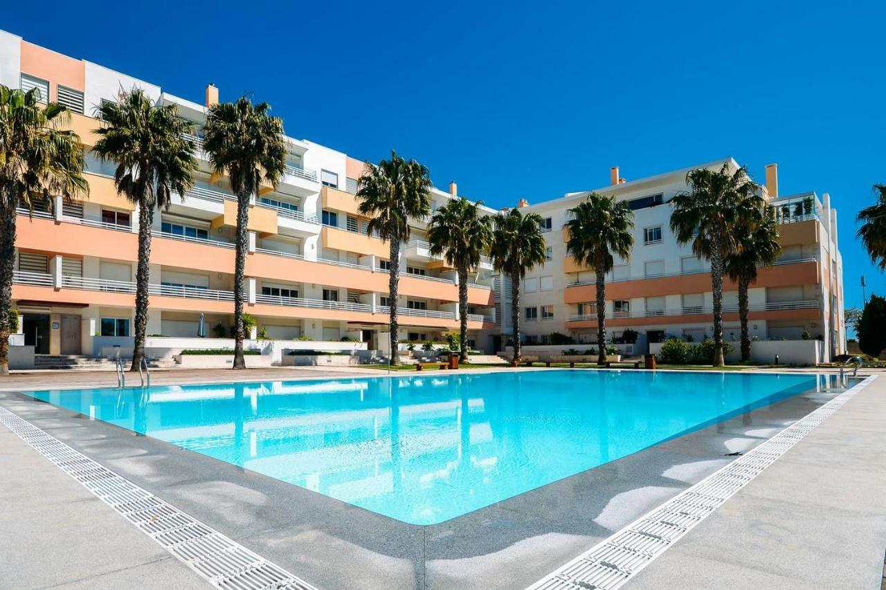 Fantastic Seaside Family Apartment With Pool パレーデ エクステリア 写真